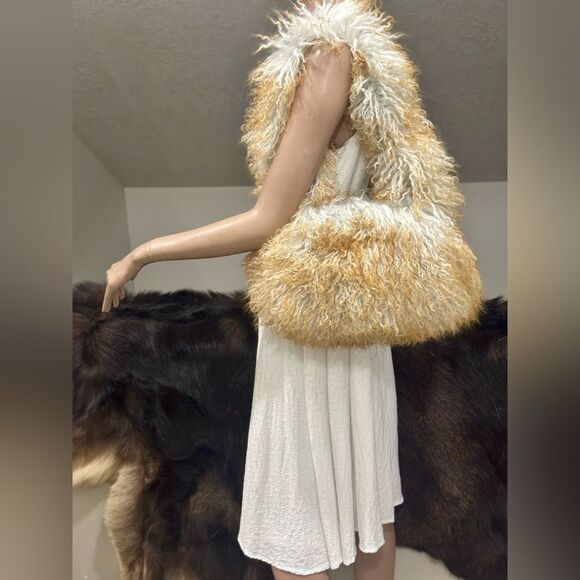 2 Tone Real Mongolian Lamb Fur Handmade Shoulder Bag, Real Shearling Crossbody - Picture 4 of 16